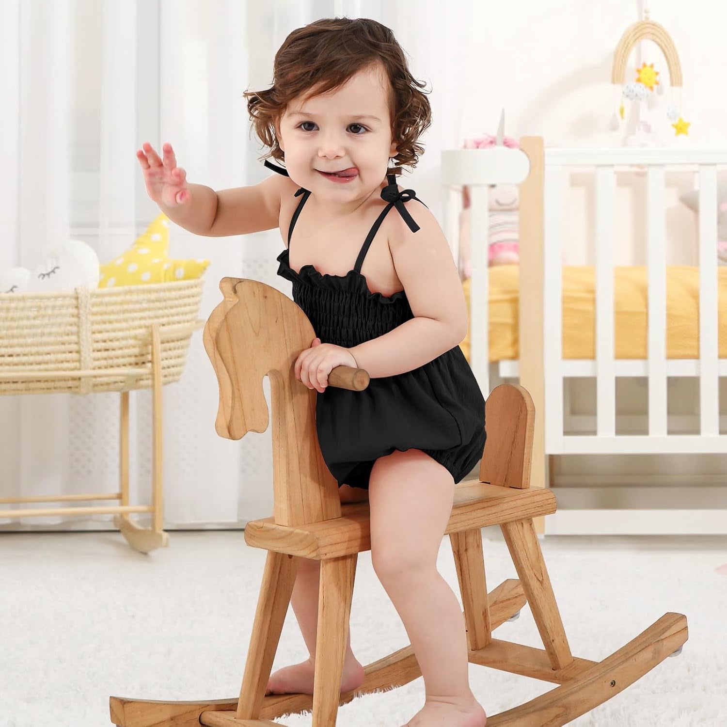 Baby Girl Romper Summer Toddler Baby Girl Clothes Sleeveless Smocked Bodysuit Infant Bow Shoulder One-Piece Jumpsuit