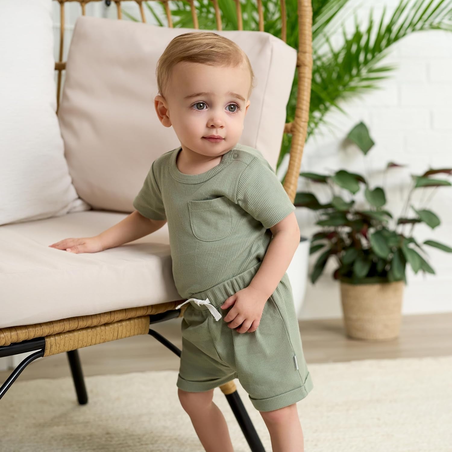 Unisex Baby Bodysuit and Short Set
